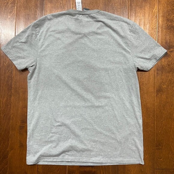 Disney Mickey Mouse Classics Soft Cotton Gray T-Shirt Y2K Women's Size Large - Picture 4 of 7